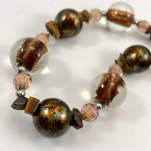 Stunning Unsigned Artisan Foil Glass Tigers Eye Chip Beaded Statement Necklace - Picture 6 of 8